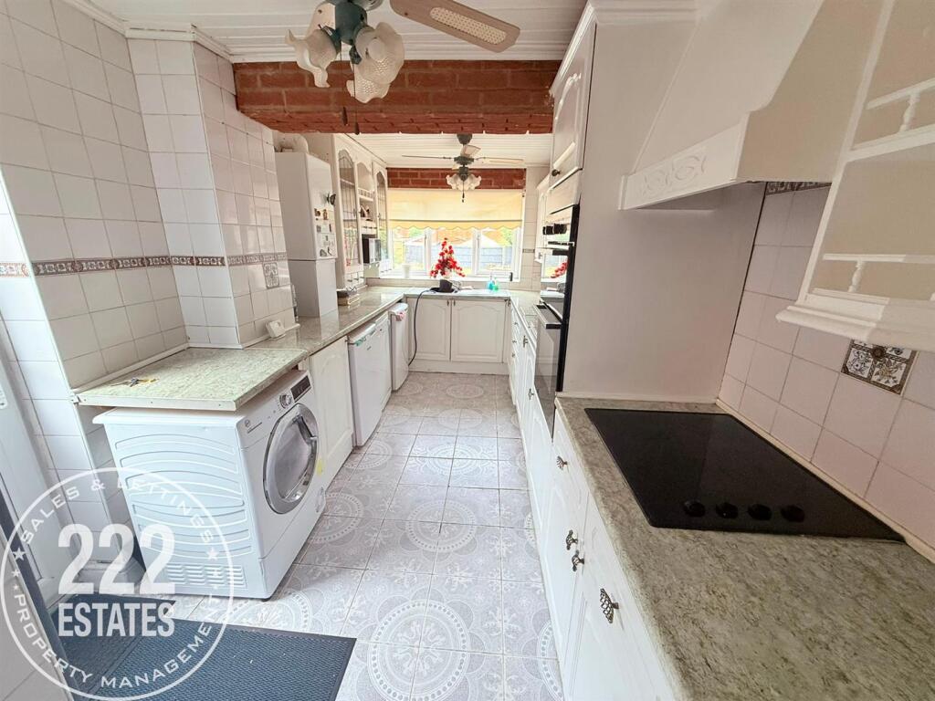 House in Warrington, Woolston Grange, Woolston - View 5