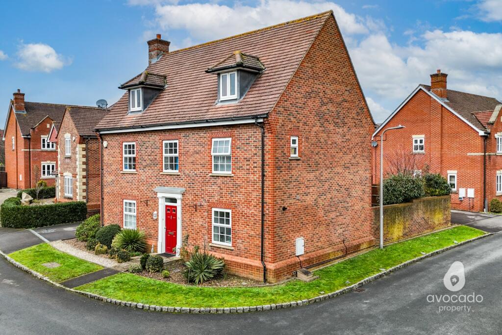 Main image of property: Grenadier Close, Shinfield, RG2