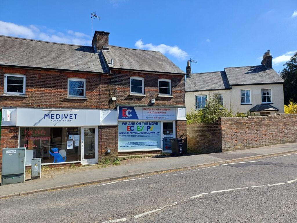 Main image of property: 103 Station Road, Harpenden, Hertfordshire, AL5