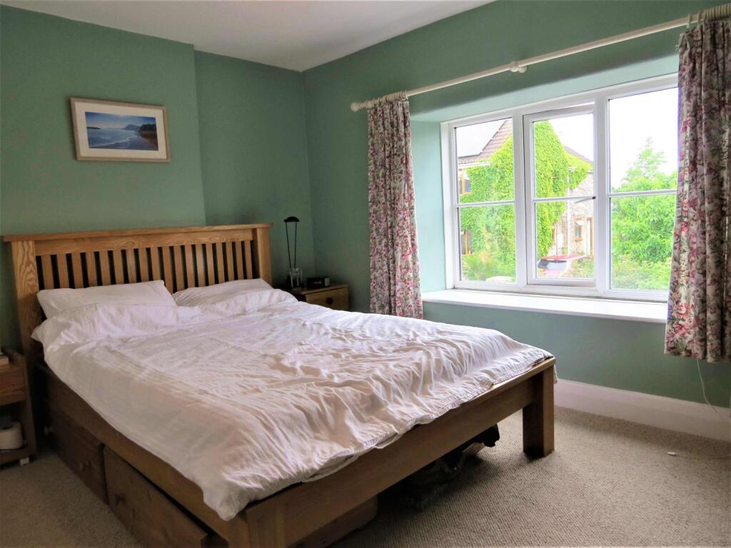 House in Bath - View 4