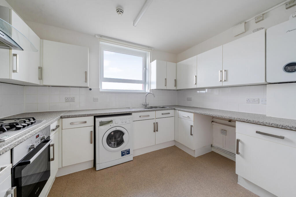 Apartment in London - View 4