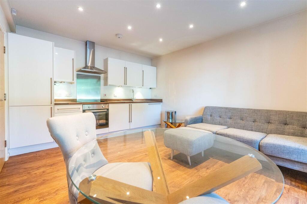 Clarendon Mews, Brunton Lane, NE3 photo 2