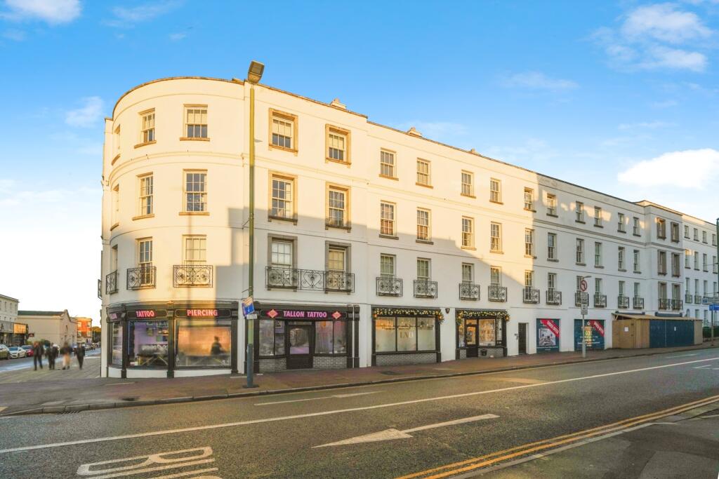 Main image of property: Prince Regent Mews, Cheltenham, Gloucestershire, GL52