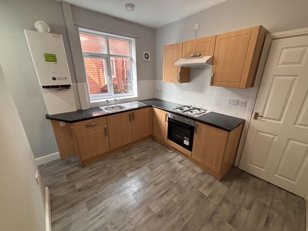 Apartment in Newcastle upon Tyne, South Gosforth - View 3