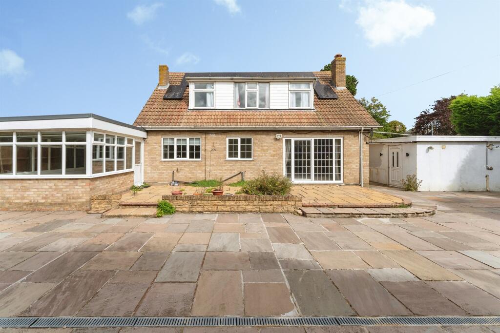 House in Peterborough - View 2