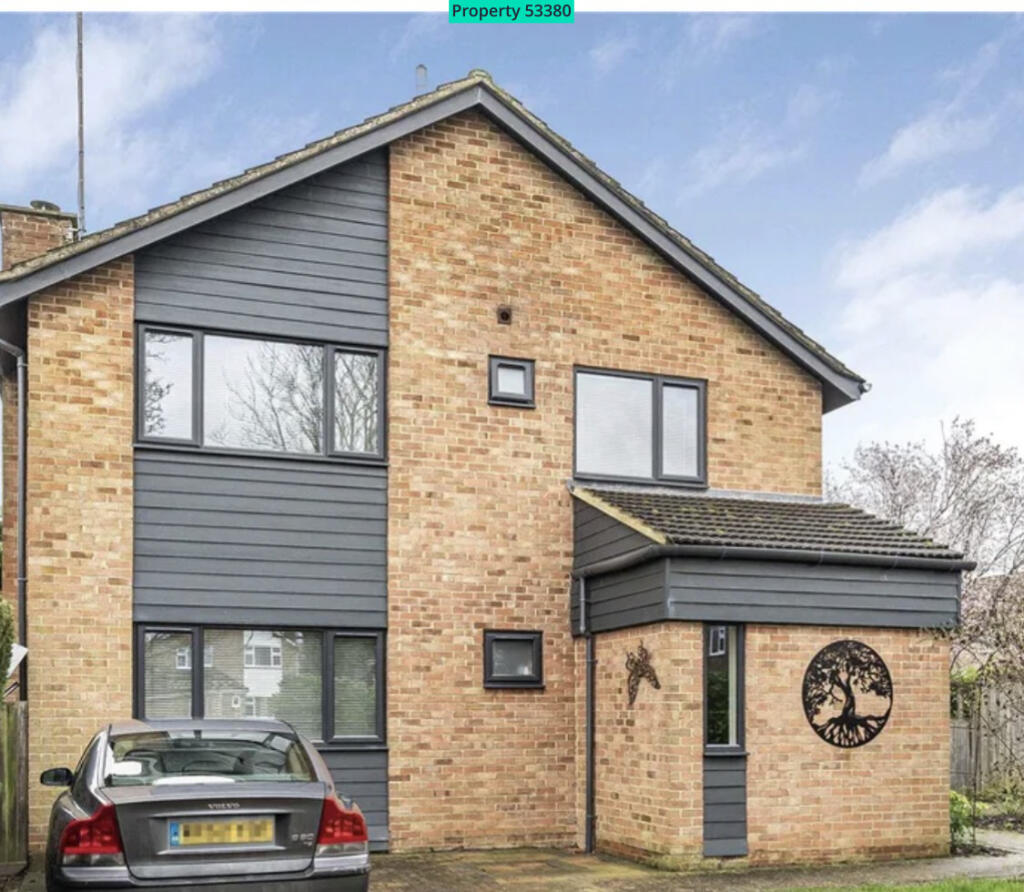 House in Oxford - More
