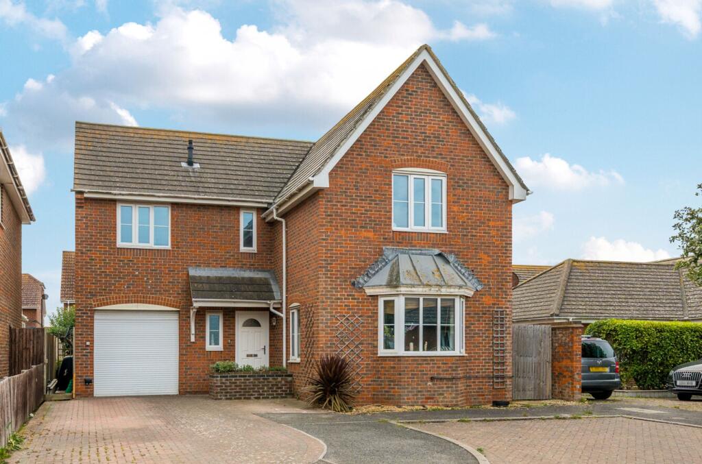 Main image of property: Mere Close, Bracklesham Bay, PO20
