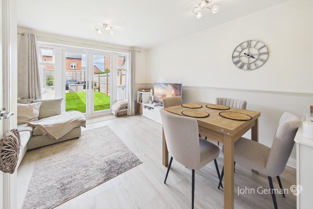 Pankhurst Close, East Leake photo 2