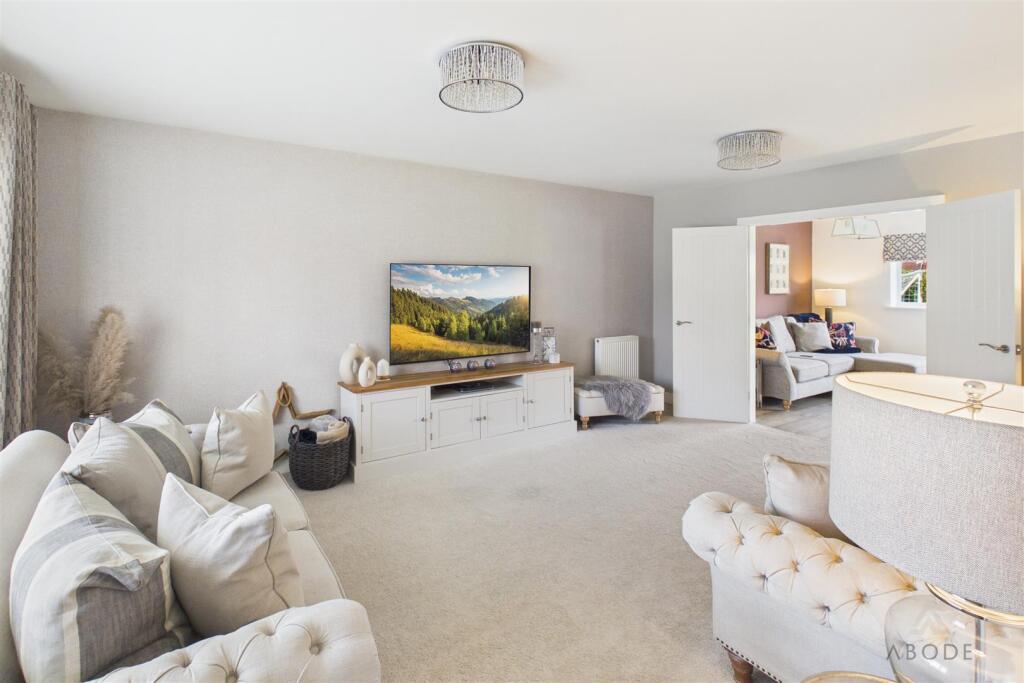 House in Derby, Hilton - View 2