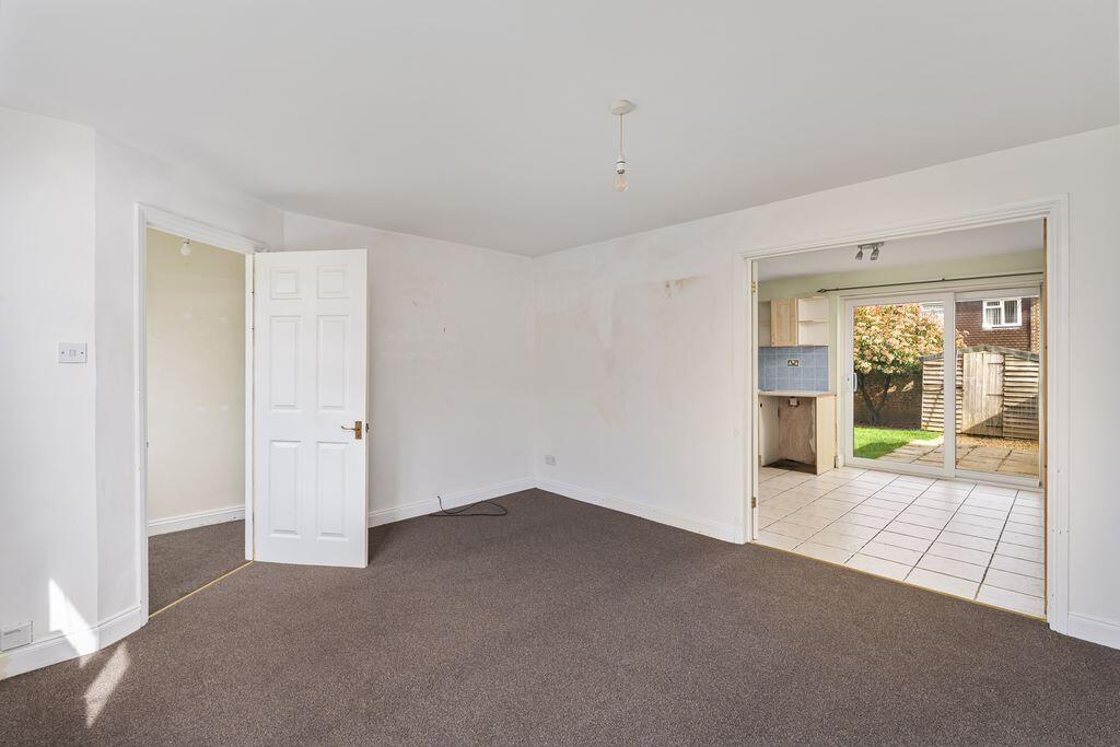 Whimbrel Way, Banbury - View 3
