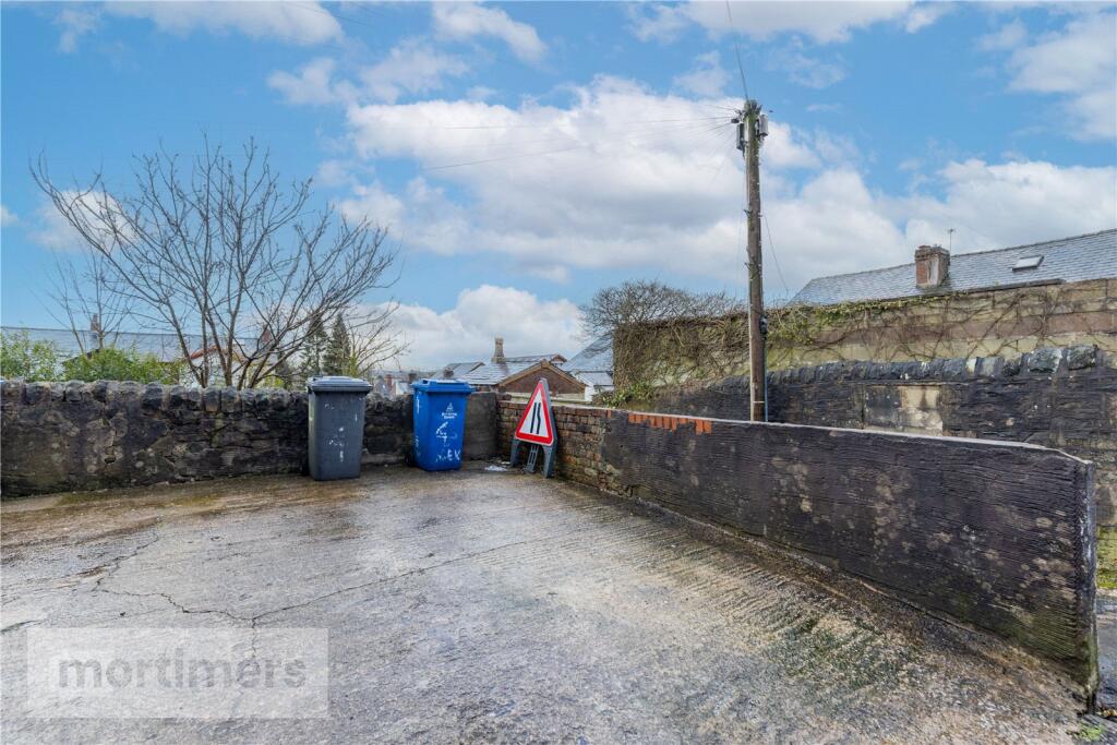 House in Blackburn, Wensley Fold - View 3