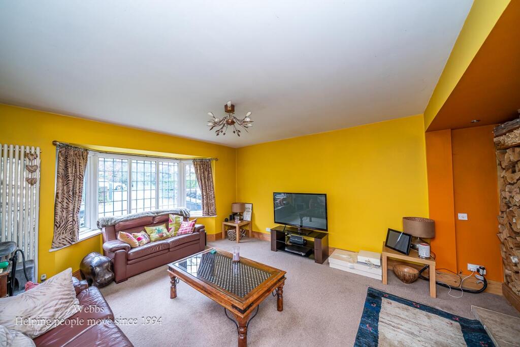 House in Lichfield, Mill Green, Shenstone - More