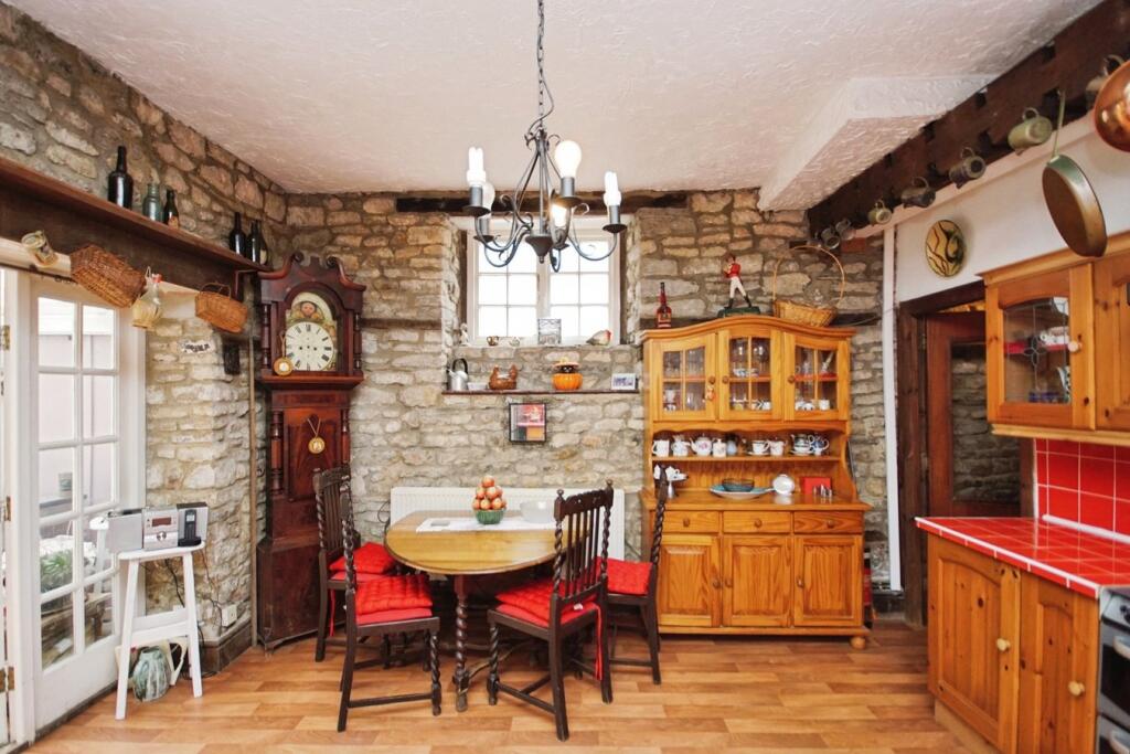 Market Street, Wotton-under-Edge, GL12 photo 4