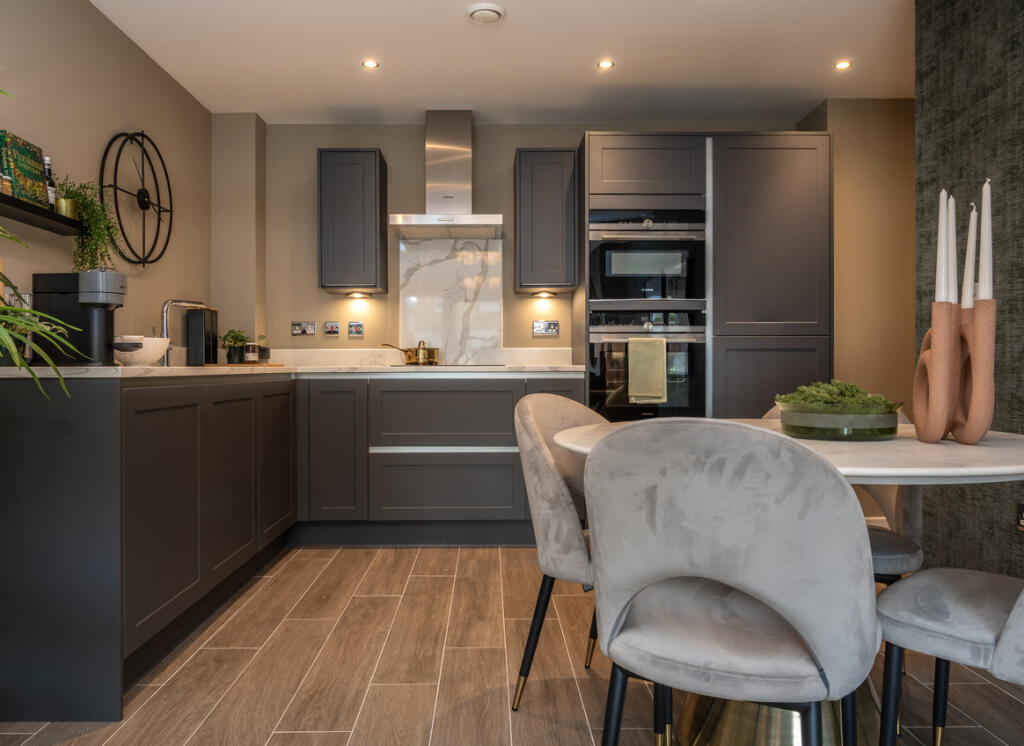 Apartment in Brighton - View 4