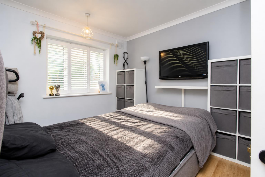 Apartment in London, Benhilton - View 4