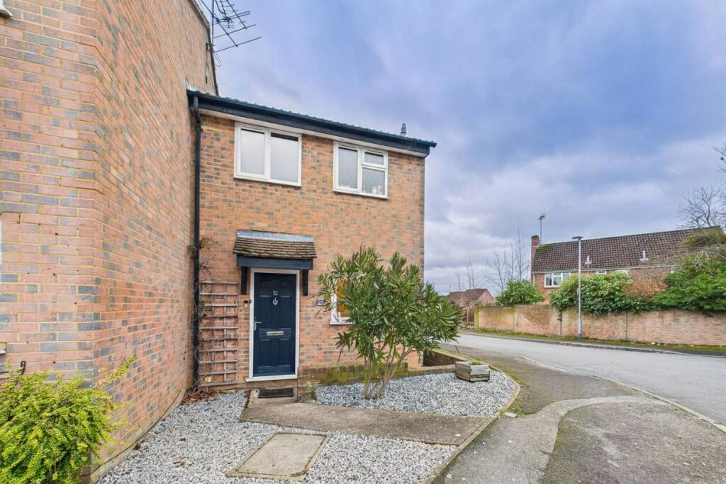 Main image of property: Petrel Close, Wokingham, Berkshire, RG41