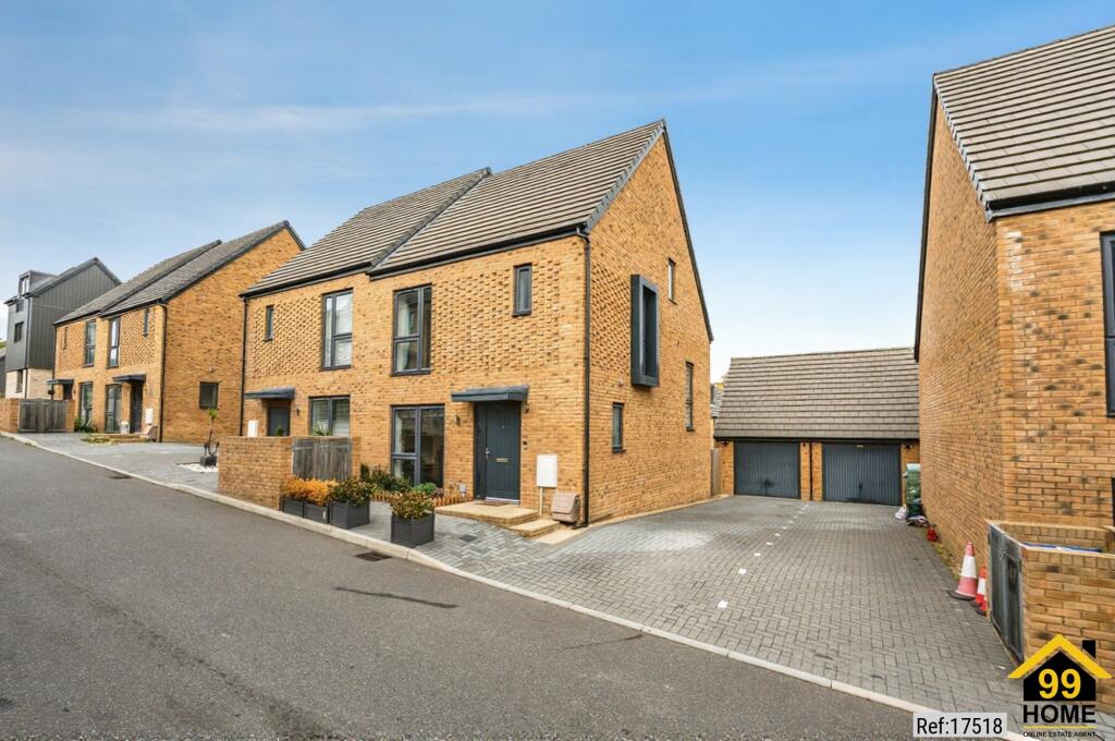 Celandine Way, Newhaven, East Sussex, BN9 photo 4
