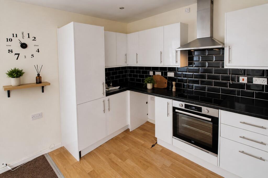 Apartment in Peterborough, City of Peterborough - View 3