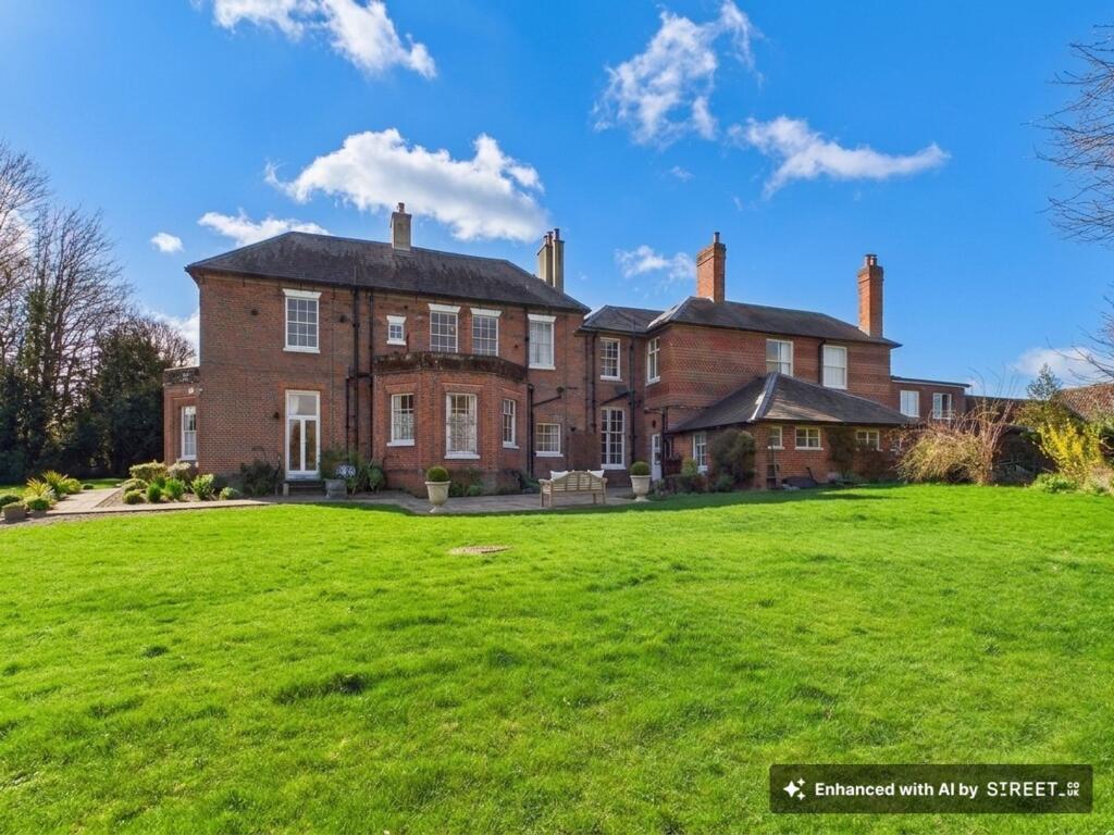 Main image of property: Elm Grove, Kingsclere, RG20