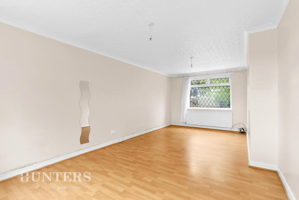 Repton Avenue, Oldham photo 3