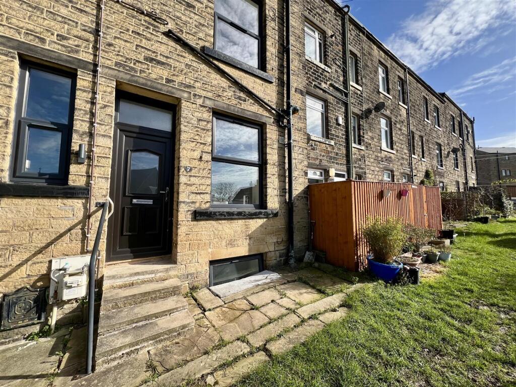 Main image of property: Elizabeth Street, Bingley