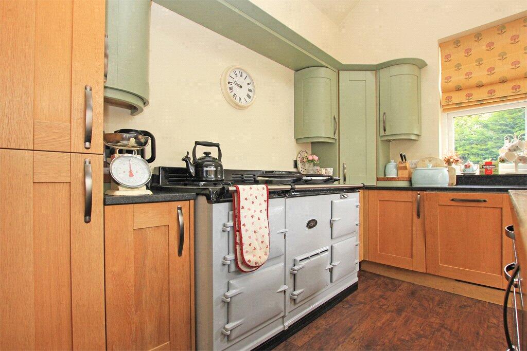 The Old Police House, Wharfeside Avenue, Threshfield, BD23 5BS photo 4