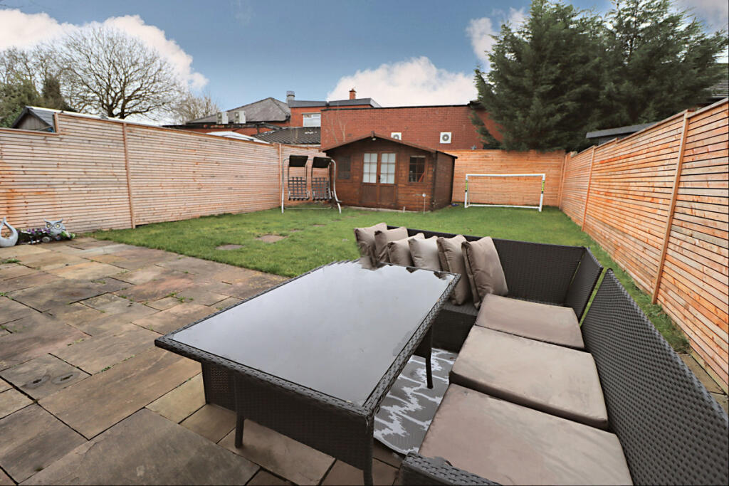 Heywood Street, Bolton, BL3 photo 4