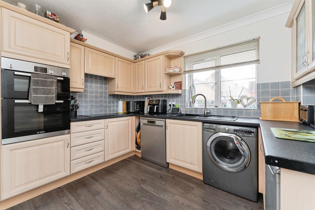 House in Huntingdonshire, Ramsey Mereside, Ramsey - View 4