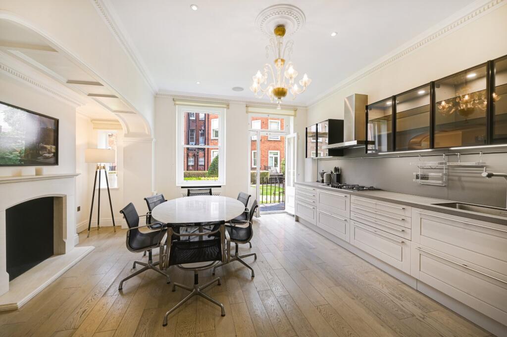 Apartment in London, Chelsea - View 4