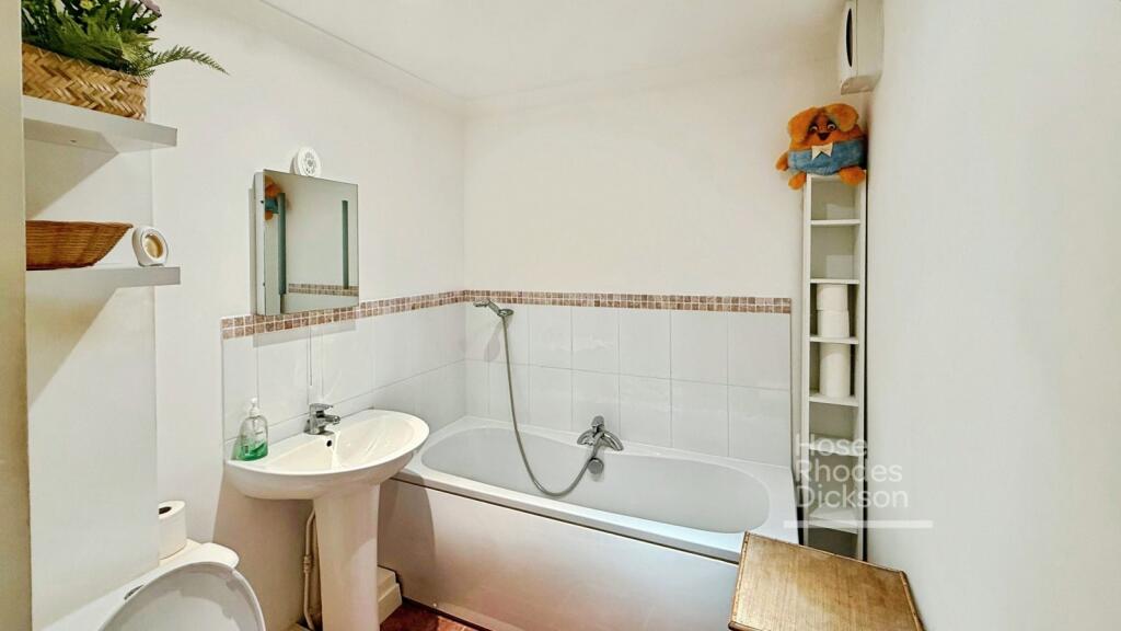 Apartment in Ryde, Isle of Wight - View 4