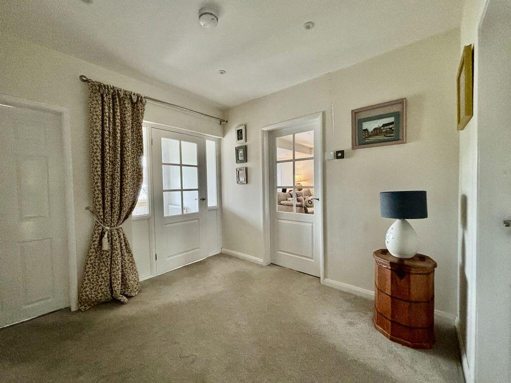 1 Forester Avenue, Much Wenlock photo 3