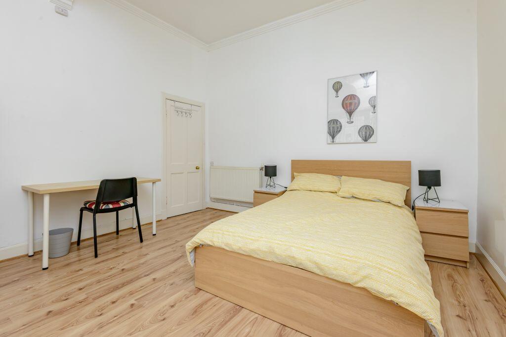 Apartment in Edinburgh, Abbeyhill, Old Town - View 5