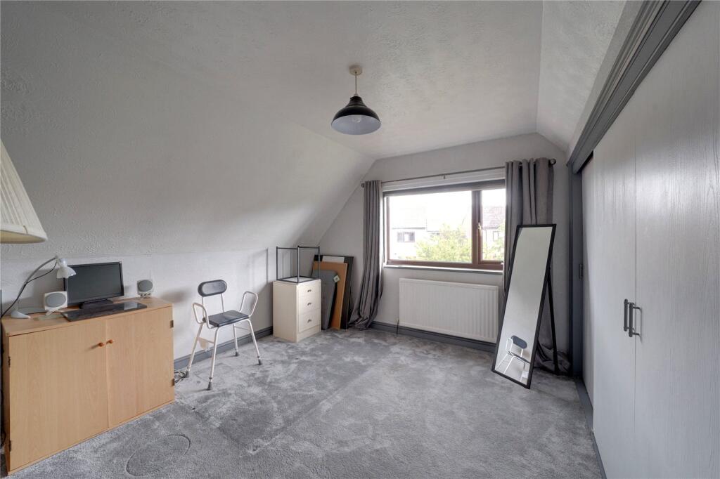 House in Ipswich - View 5