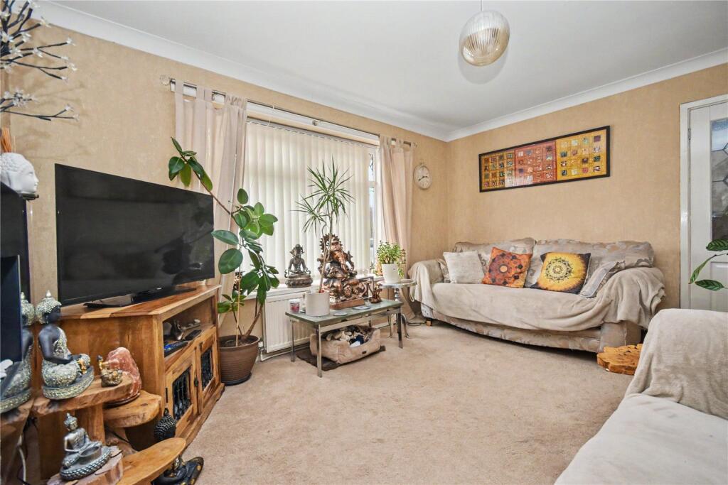 House in Wakefield, Snow Hill, Alverthorpe - View 5