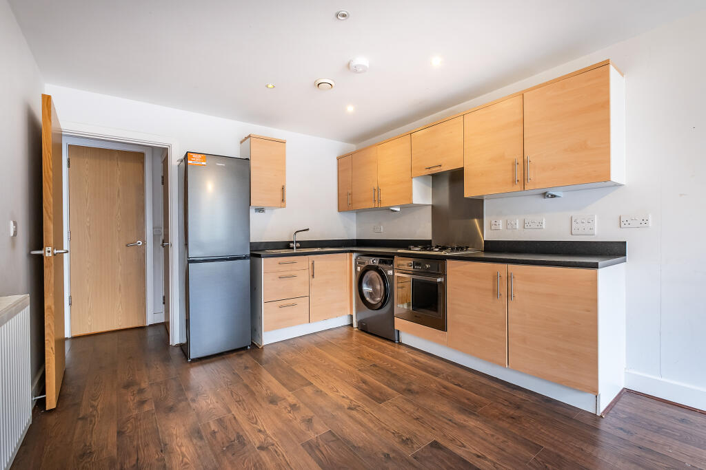 Malvern Road, London, NW6 photo 3