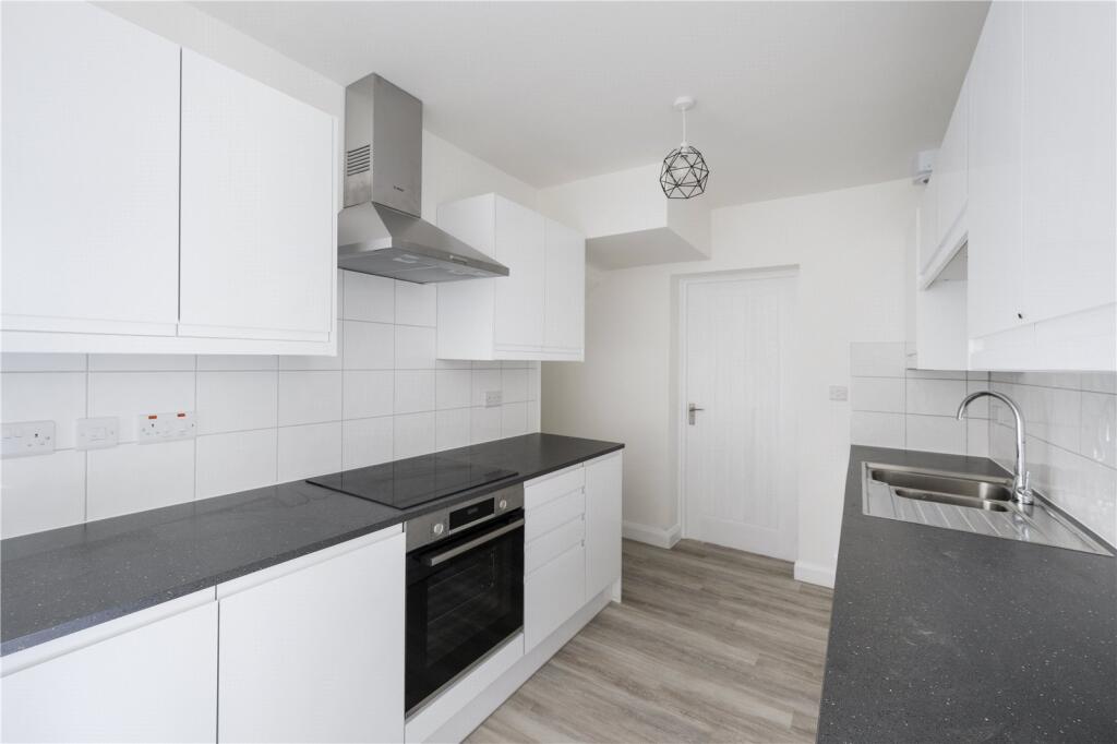 1 bedroom house share for rent