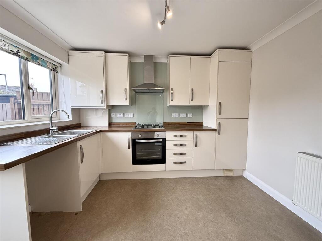 House in South Holland, Holbeach - View 2