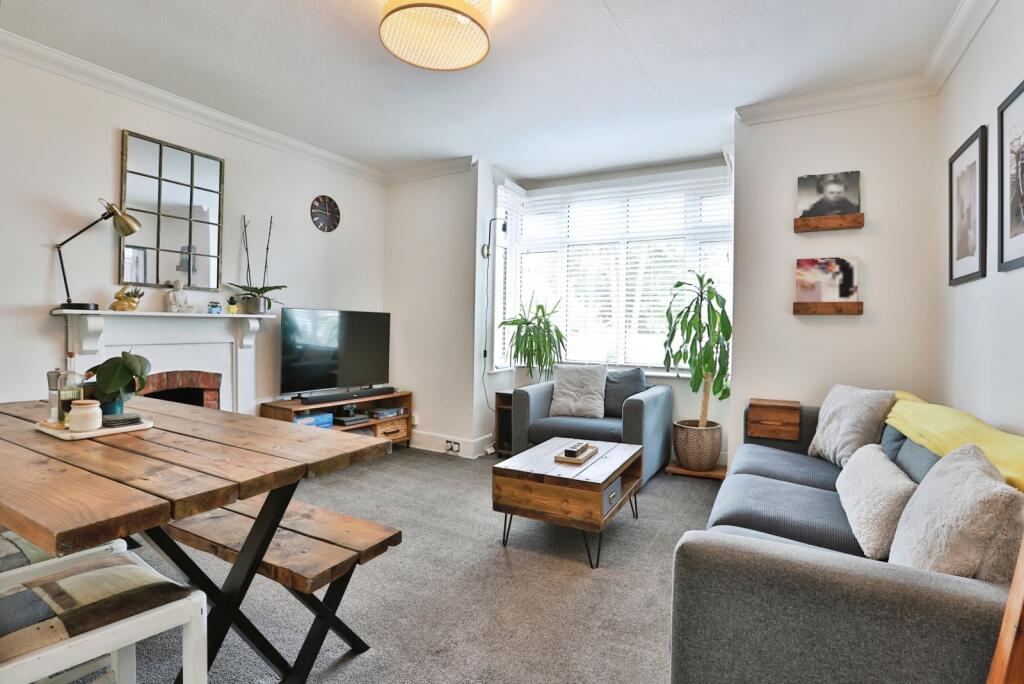 Apartment in Bournemouth - View 3