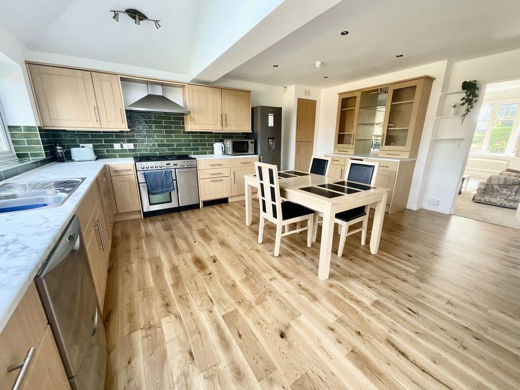 Carbery Avenue, Southbourne photo 4