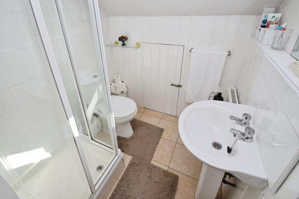 Additional image 18 of Farfield Road, Shipley