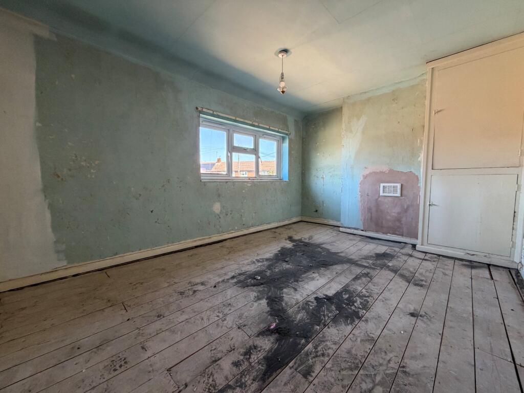 House in Worcester - View 3