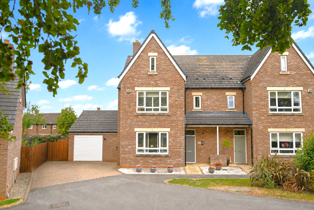 House in Ripon, North Yorkshire - More