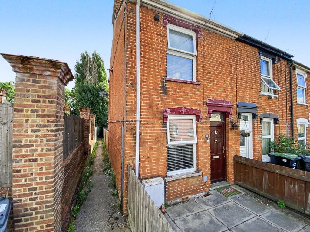 Main image of property: Cromer Road, Ipswich, IP1