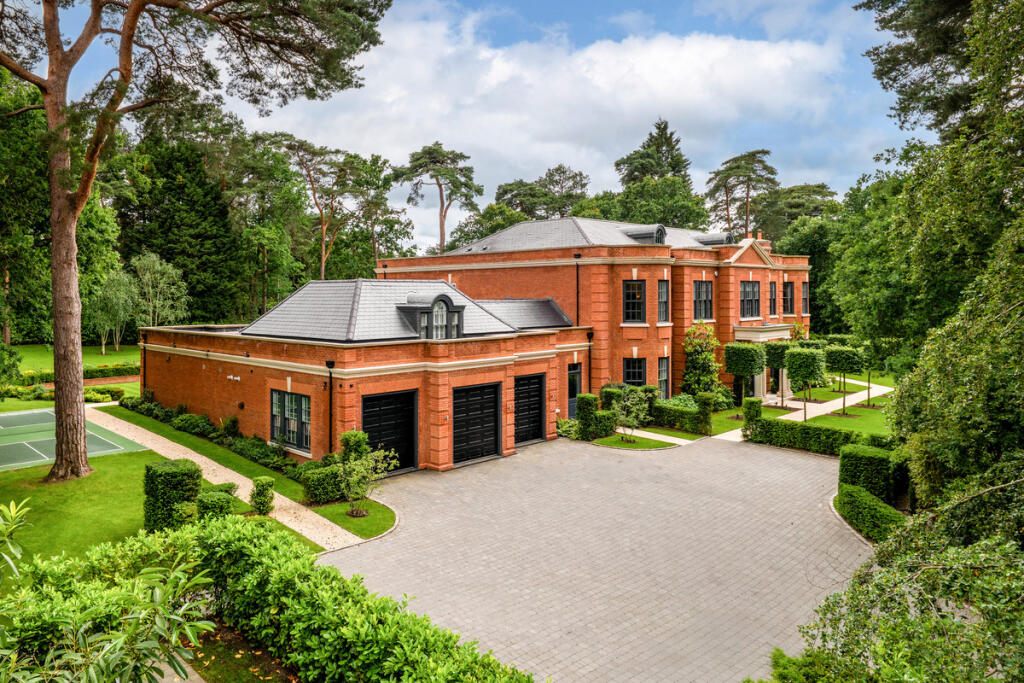 Main image of property: St George's Hill, Weybridge, KT13 0