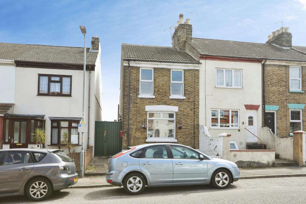 Main image of property: Stopford Road, Gillingham, Kent, ME7