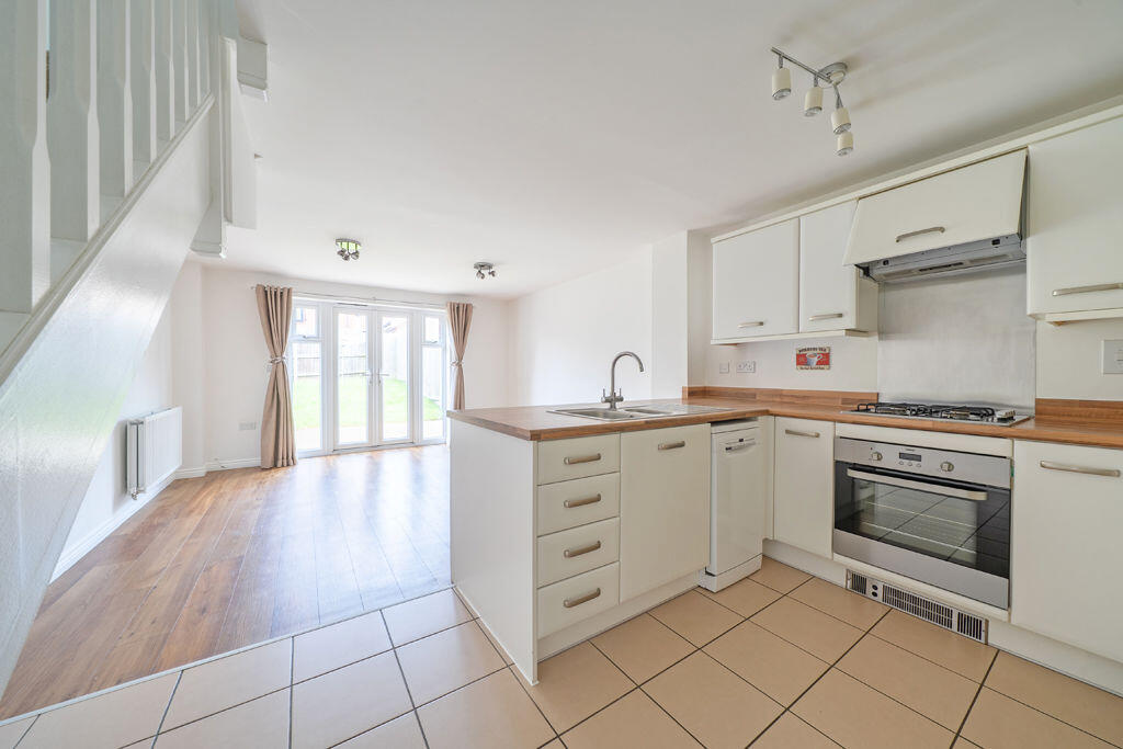 Hawkers Close, Upper Cambourne, CB23 photo 2