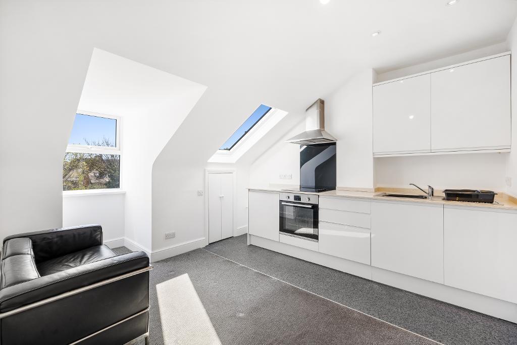 Apartment in Brighton - View 2