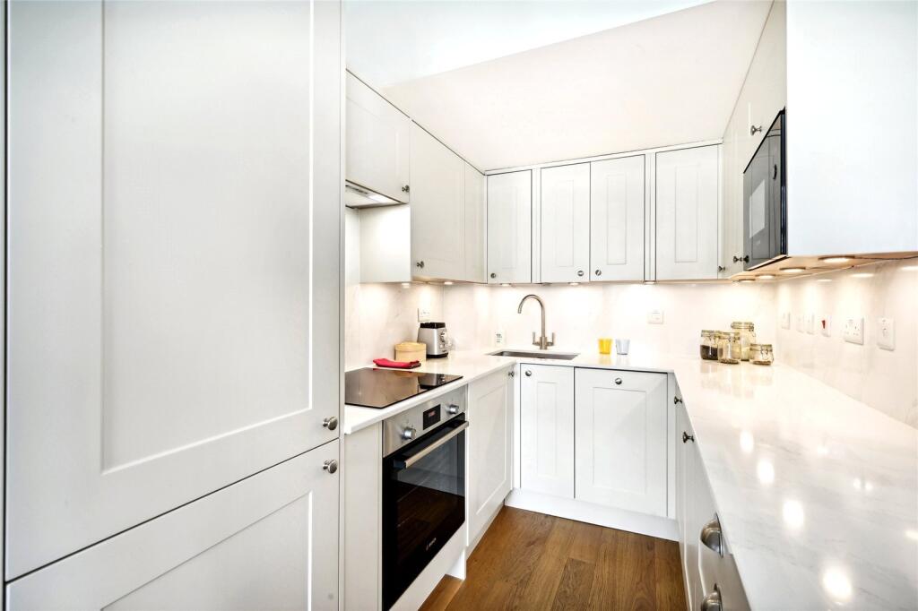 Redcliffe Road, London, SW10 - View 4