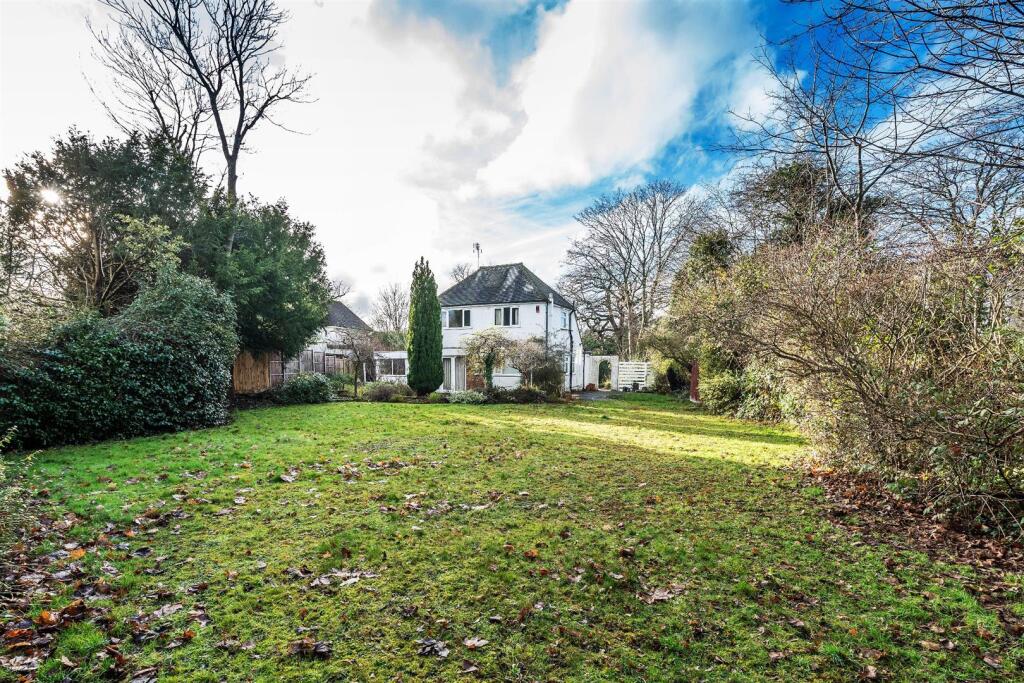 Main image of property: THE PARK, GREAT BOOKHAM, KT23