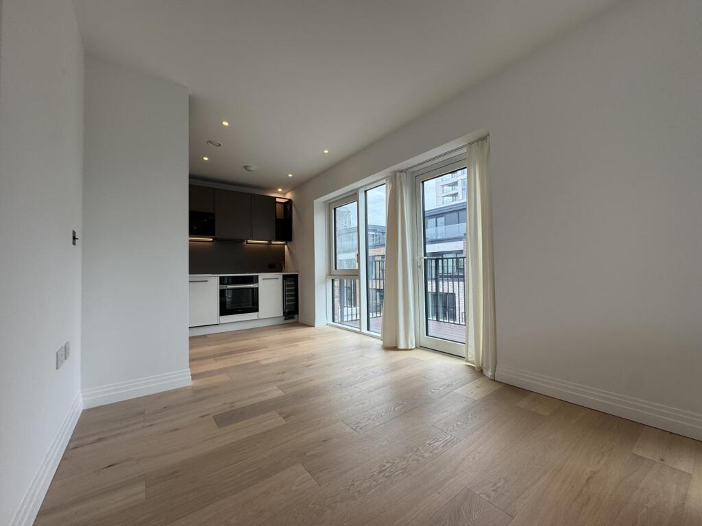 Apartment in London - More